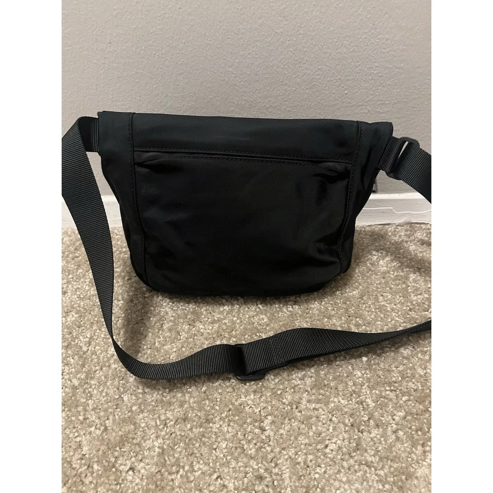 Lululemon Festival Bag 5L Black Shoulder Bag/crossbody